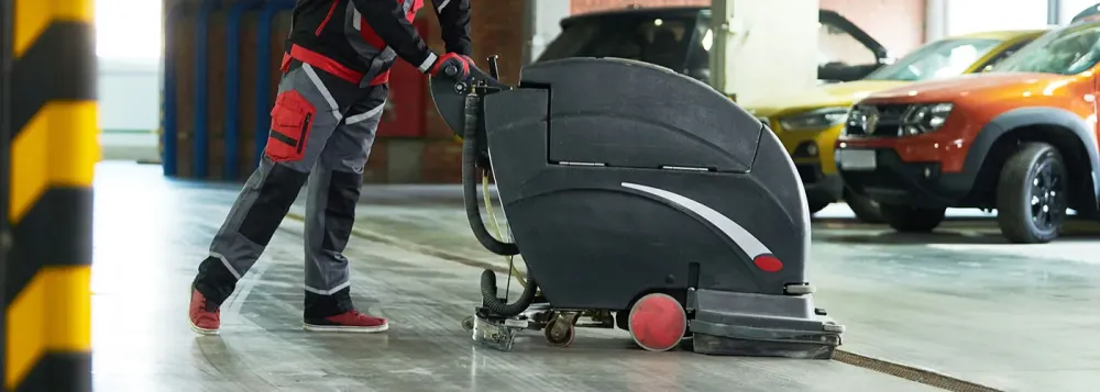 Nettoyage concession automobile à La Bâthie